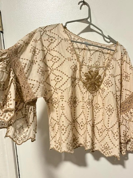 Moda Posa Tops - Cream & tan‎ Modaposa boho blouse with lace details small